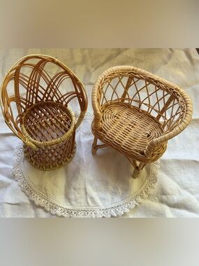2/$50 Mix & Match Listings✨Vintage Wicker Doll Furniture - Plant Stands✨